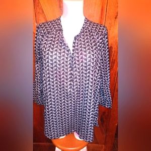 🆓 With $25 Dollar Purchase! **NWOT** H&M Top